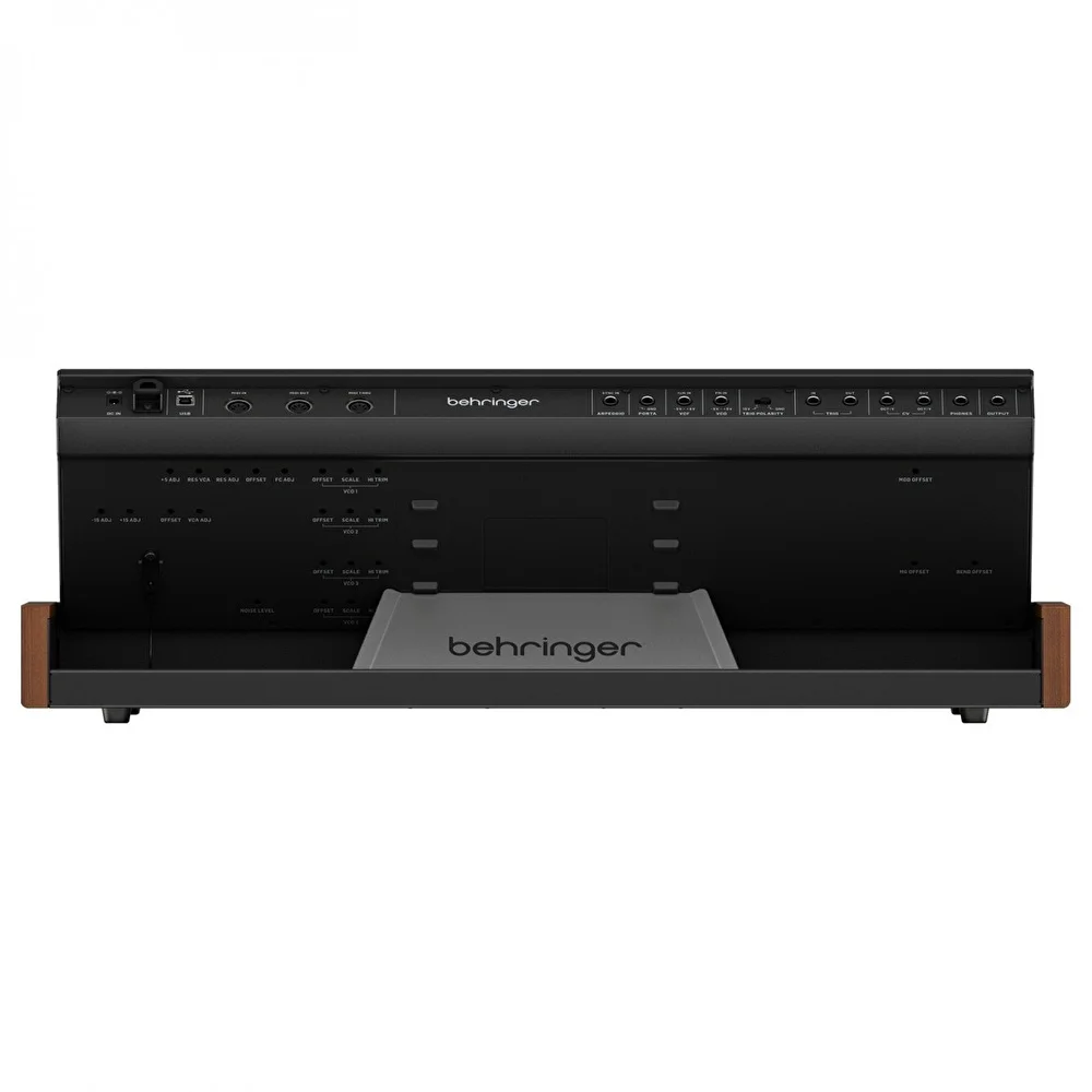 BEHRINGER MONOPOLY  / Synthesizer