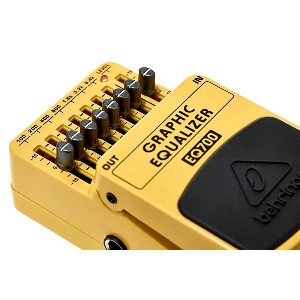 BEHRINGER EQ700 7-Bant Grafik Ekolayzer Pedal