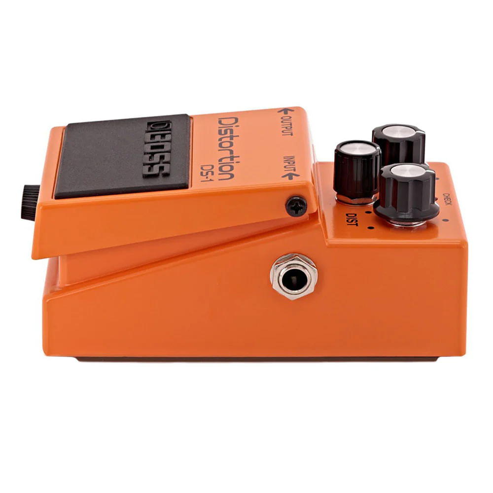 BOSS DS-1 Distortion Kompakt Efekt Pedalı