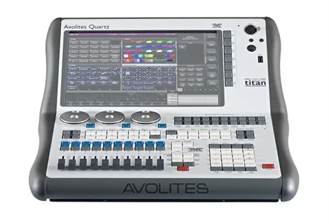 Avolites QUARTZ Lighting Consolei, 8192 Kanal, 12.1" Dokunmatik Ekran