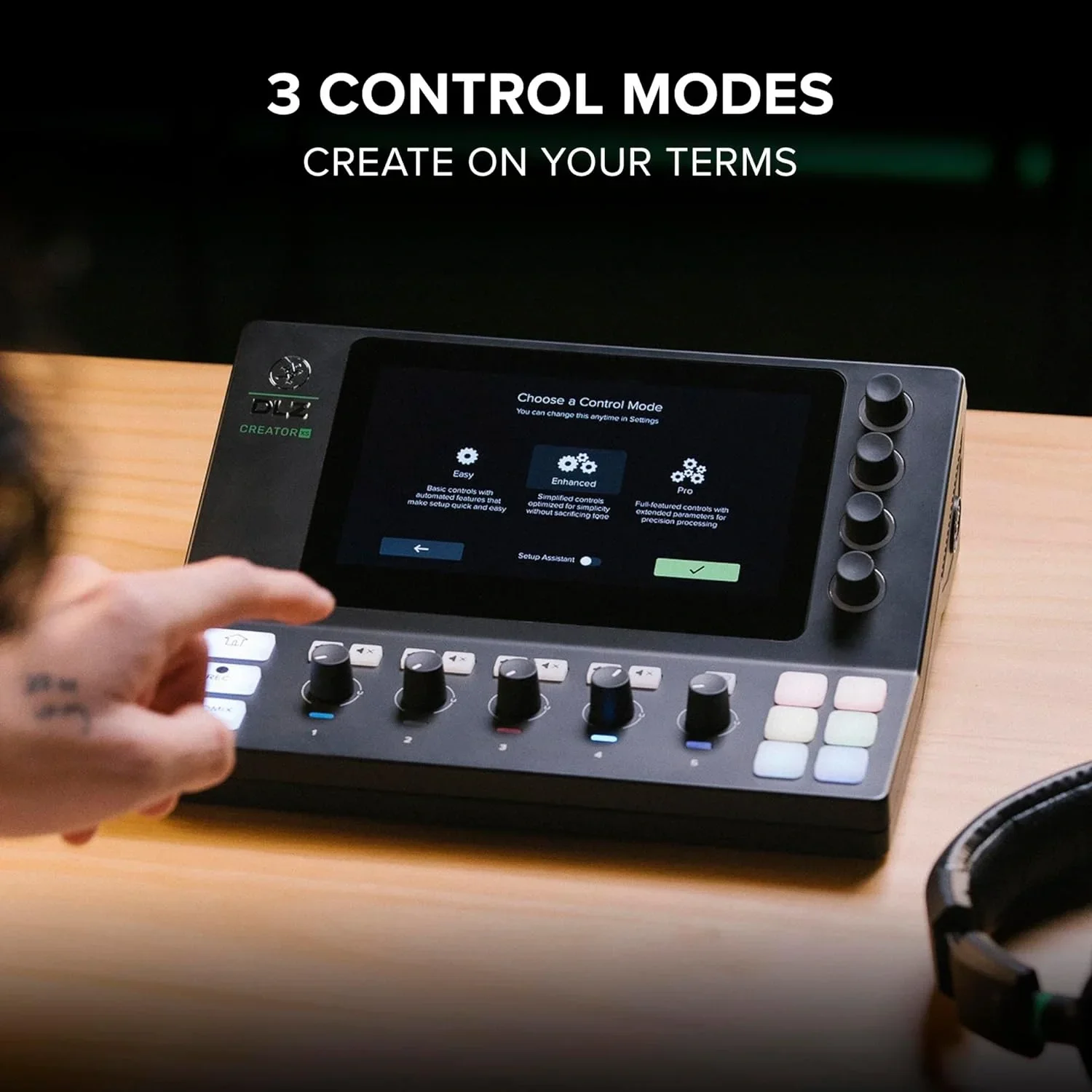Mackie DLZ CREATOR-XS 6-Kanal Streaming/Podcasting Dijital Mikser