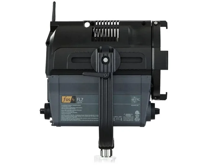 ETC fos/4 Fresnel LED Wash, 7"h, Lustr X8, ETL | Tiyatro Stüdyo Işığı