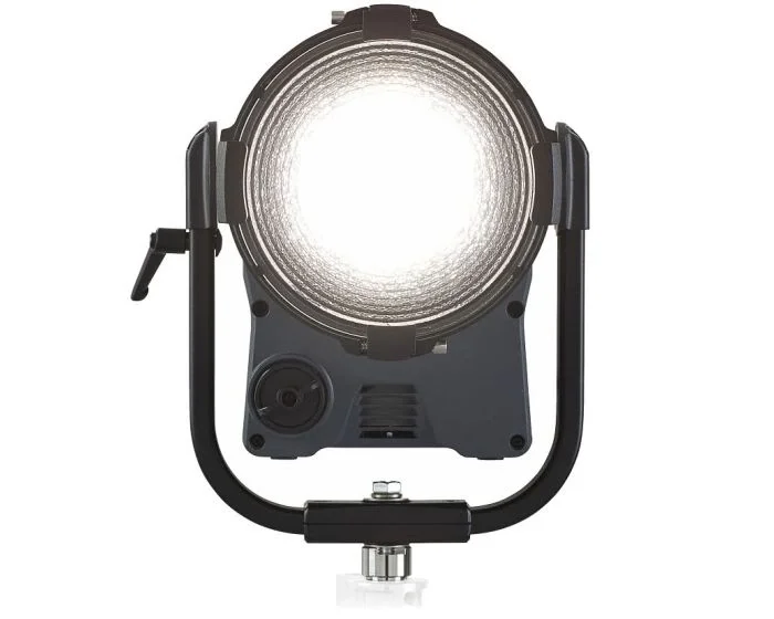 ETC fos/4 Fresnel LED Wash, 7"h, Lustr X8, ETL | Tiyatro Stüdyo Işığı
