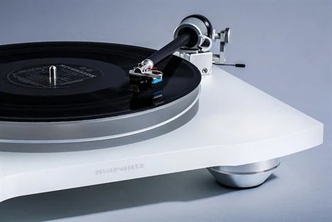 Marantz TT-15S1 Belt Drive Turntable With Cartridge 33-1/3 45 Rpm