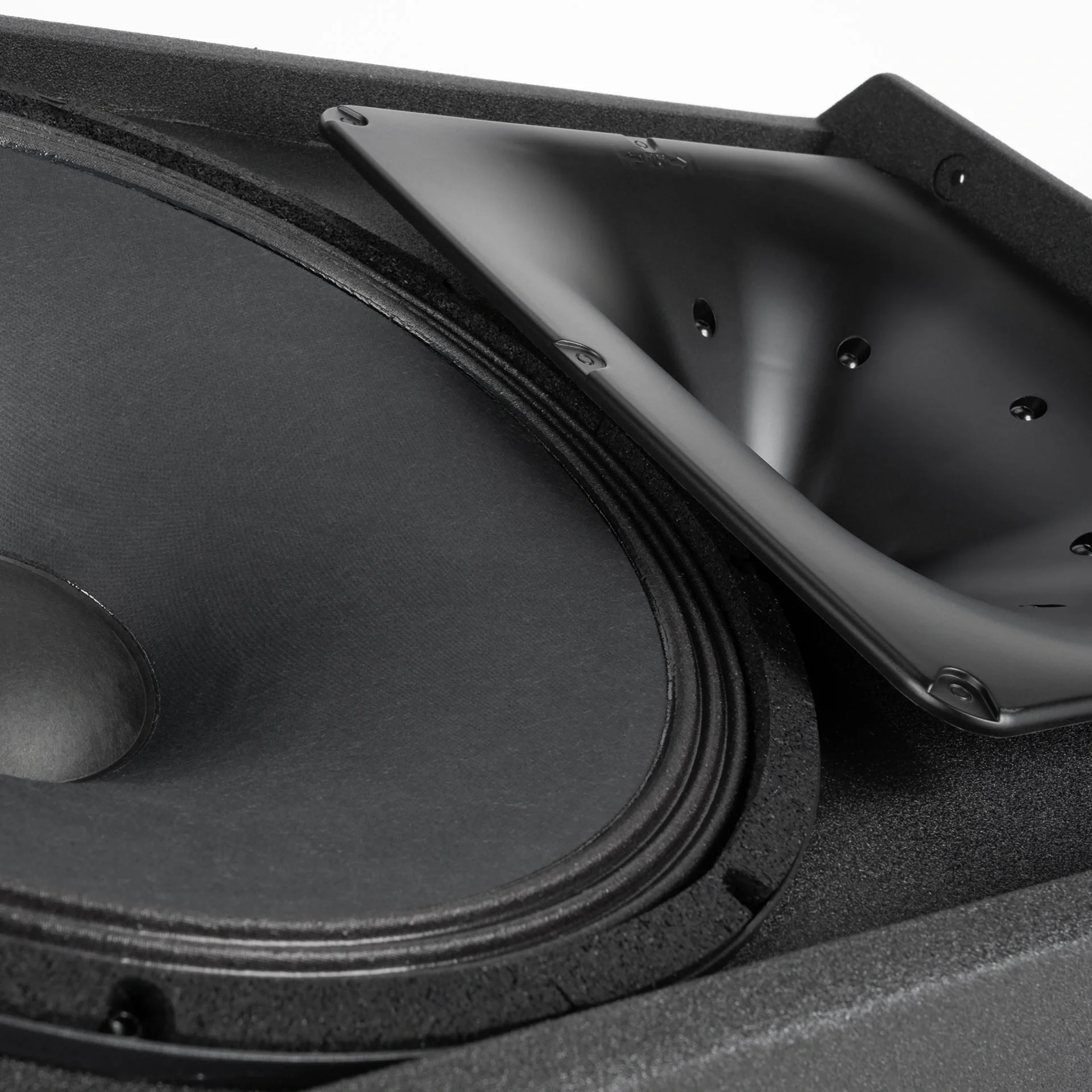 RCF NX 912-SMA Touring Aktif 12" Monitör Hoparlör 2100W 130-dB