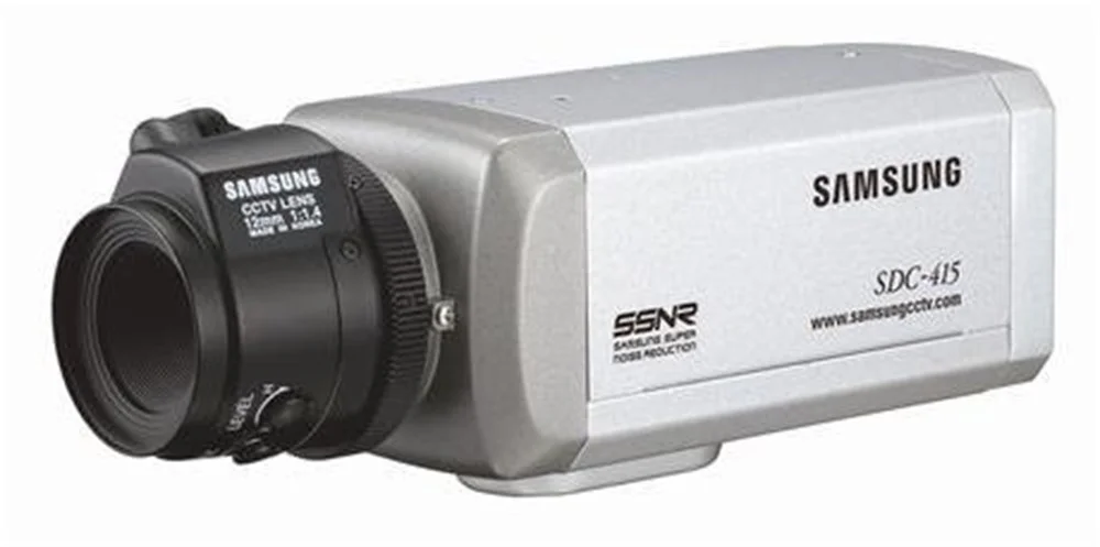 Samsung Sdc-415Pd Day/Night 530 Tvl 1/3 Ccd