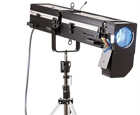 Spotlight VD-12 MCR 1200W Takip Spot, 7˚ - 18˚