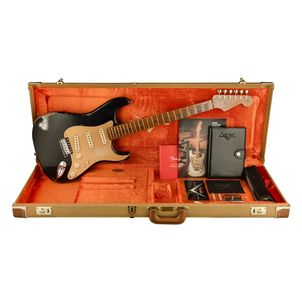 Fender Custom Shop Limited Edition Roasted 1956 Stratocaster Relic Akçaağaç Klavye Black Elektro Gitar