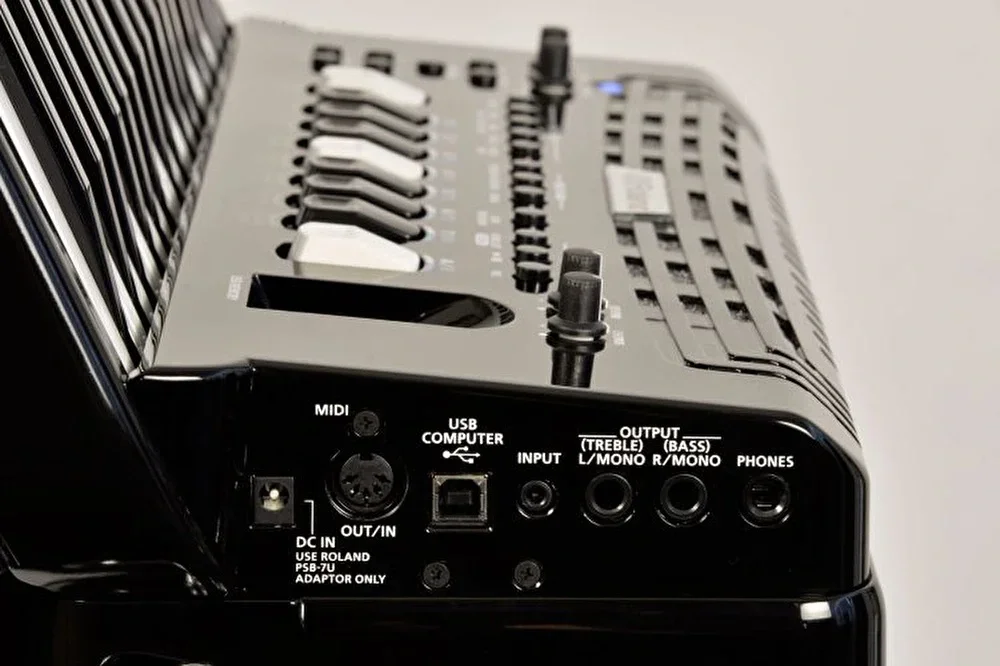 ROLAND FR-4X BK V-ACCORDION Siyah Akordiyon