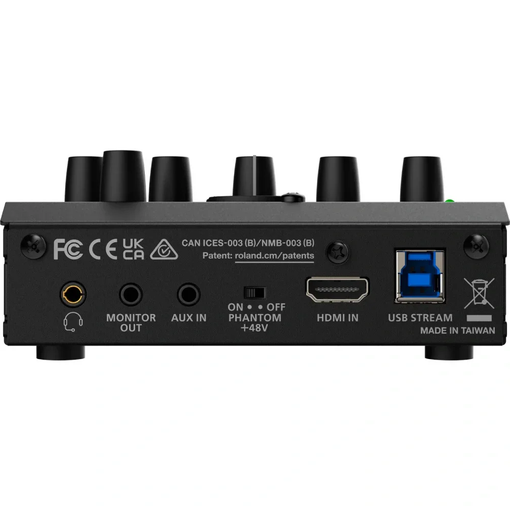 ROLAND UVC-02 Web Yayın / Sunum Ünitesi