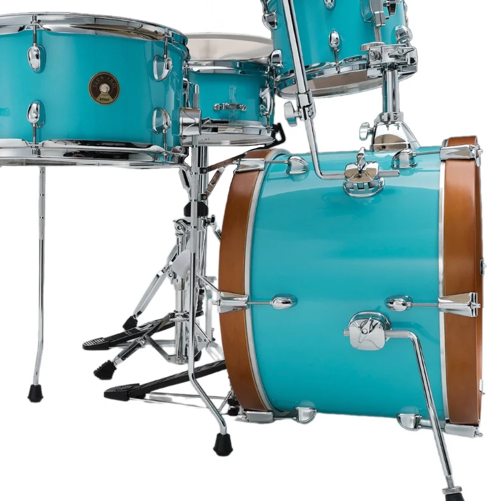 TAMA LJK48H4-AQB  Club-Jam Aqua Blue 4 Parça (18B/10T/14F/13S) Aksamlı Akustik Davul Seti